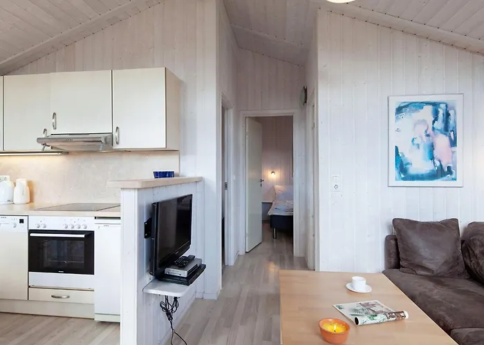 4 Person In Semesterbostad