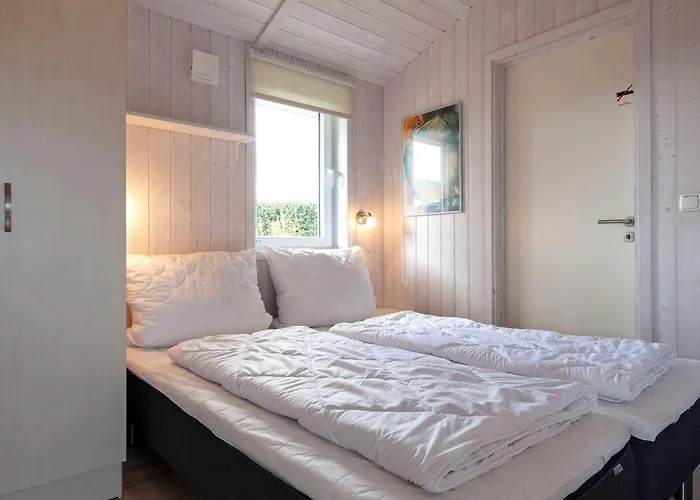 4 Person In Semesterbostad *